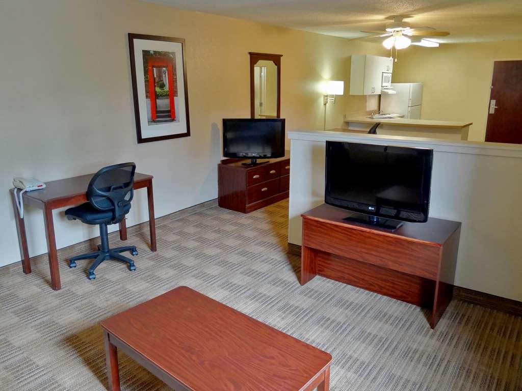 Extended Stay America Select Suites - Jacksonville - Lenoir Avenue East Szoba fotó
