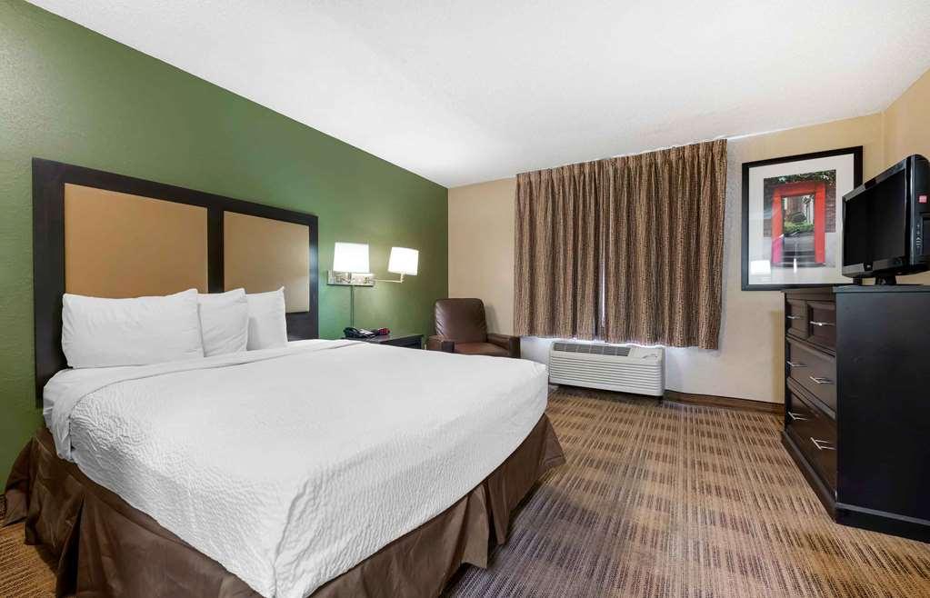 Extended Stay America Select Suites - Jacksonville - Lenoir Avenue East Szoba fotó