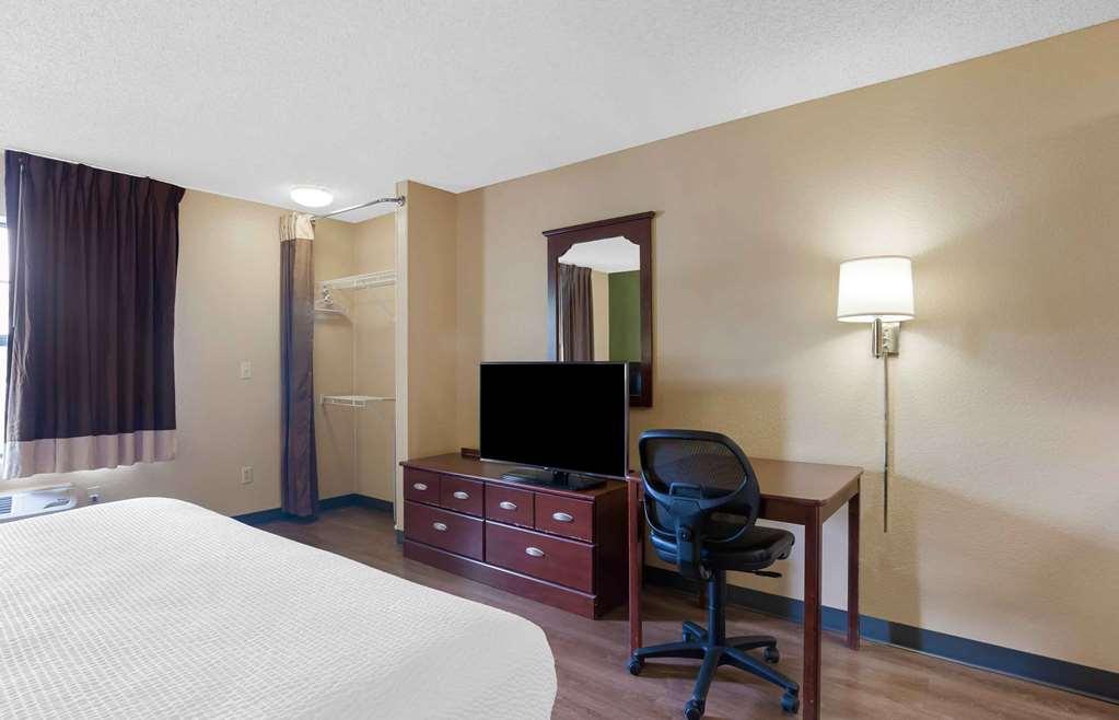 Extended Stay America Select Suites - Jacksonville - Lenoir Avenue East Szoba fotó