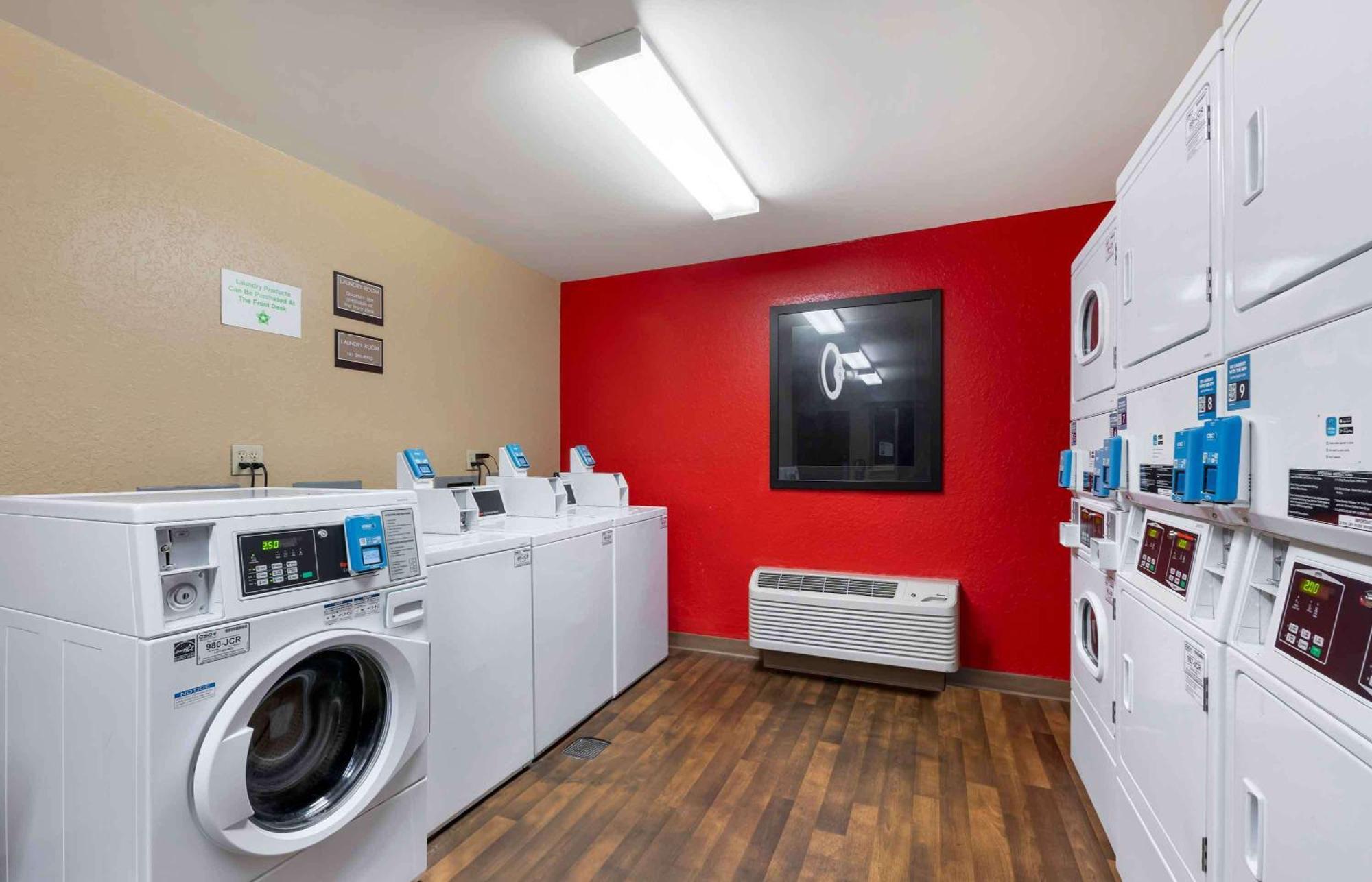 Extended Stay America Select Suites - Jacksonville - Lenoir Avenue East Kültér fotó