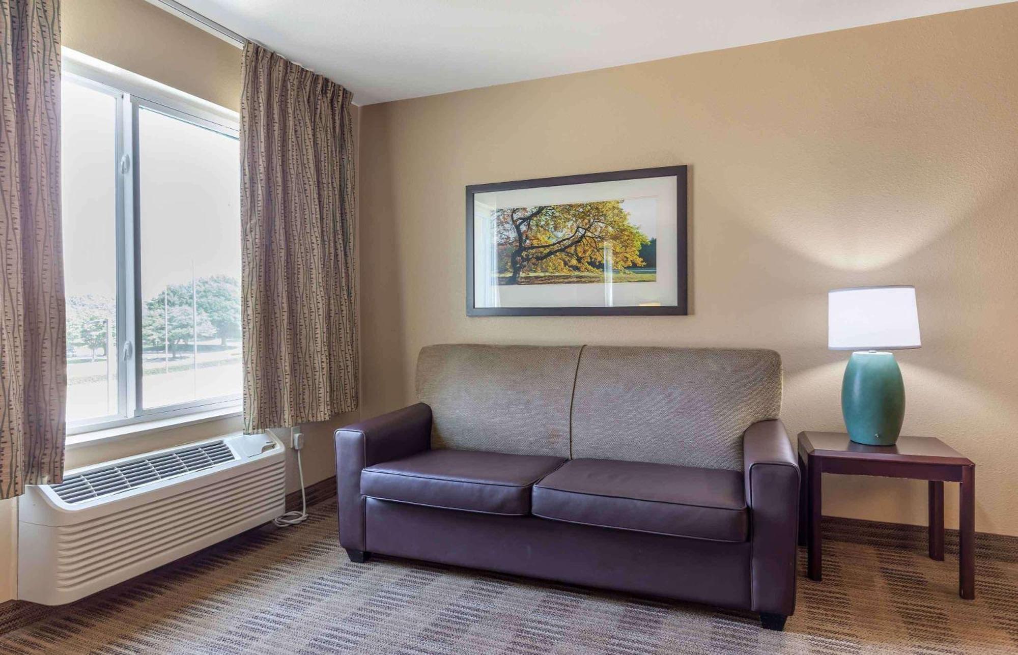 Extended Stay America Select Suites - Jacksonville - Lenoir Avenue East Kültér fotó