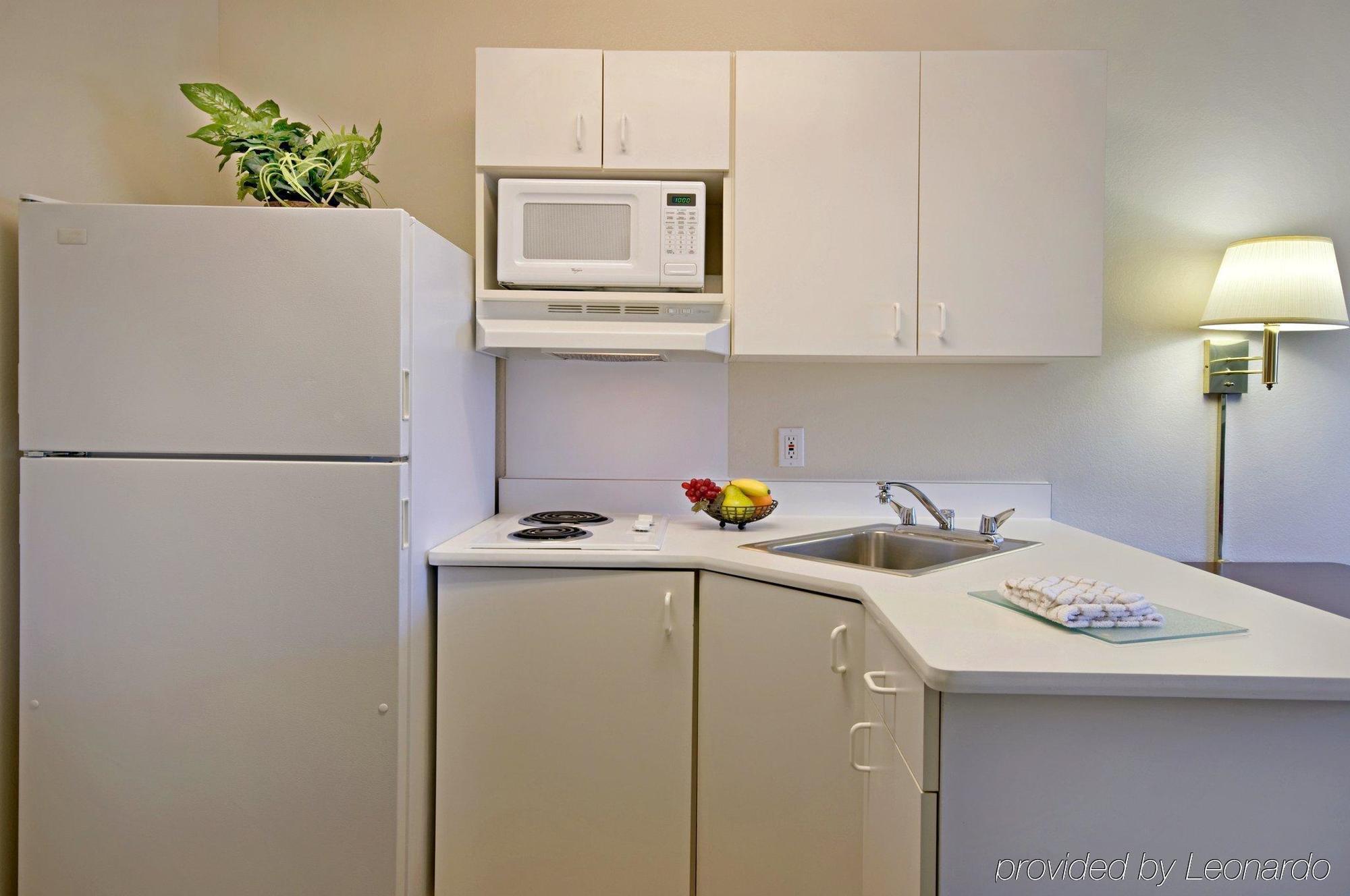 Extended Stay America Select Suites - Jacksonville - Lenoir Avenue East Kültér fotó